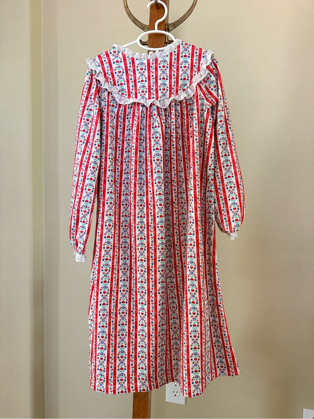 Girls' Red and White Striped Floral Nightgown with Lace Ruffle
